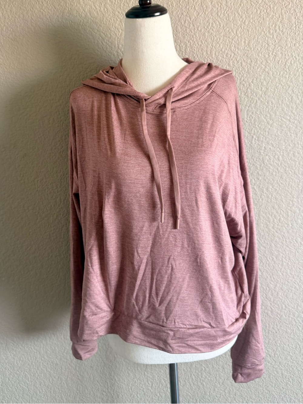 all in motion Dusty Rose Lightweight Hooded Pullover